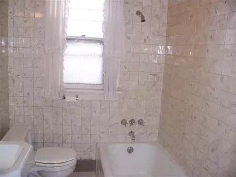 4 Lomasney Ave, Schenectady, NY 12308 photo 5