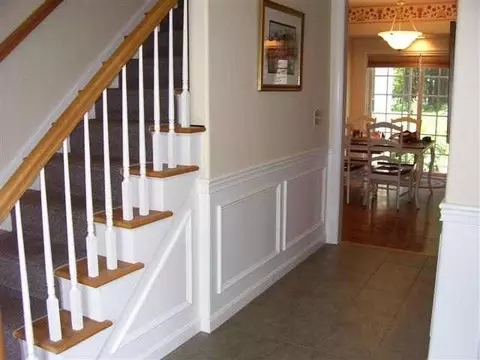 7 Fields End Dr, Glenmont, NY 12077 photo 2