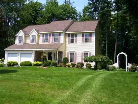7 Fields End Dr, Glenmont, NY 12077 photo 1