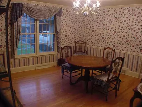 16 Thorndale Rd, Slingerlands, NY 12159 photo 8