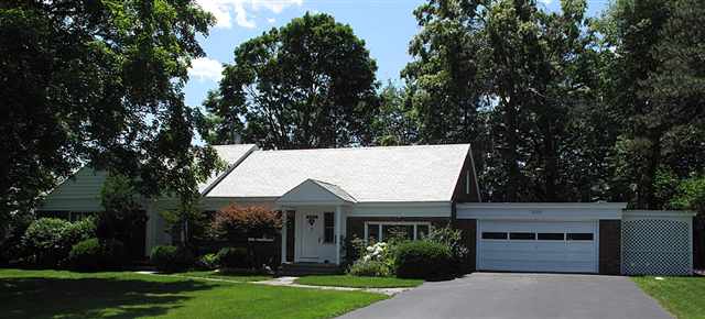 2120 Baker Ave E, Schenectady, NY 12309 photo 1
