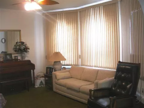 833 Hampton Ave, Schenectady, NY 12309 photo 4
