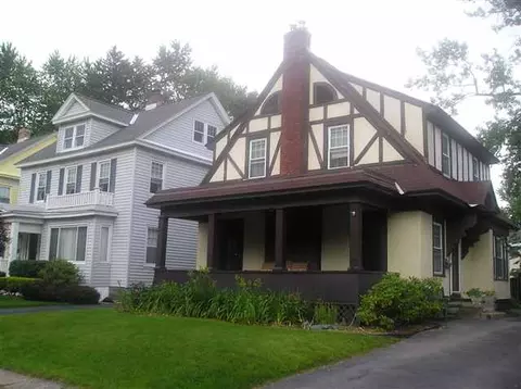 718 Decamp Ave, Schenectady, NY 12309 photo 1
