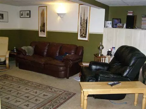 18 Beverly Dr, Albany, NY 12203 photo 7