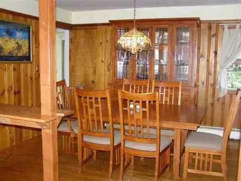 18 Beverly Dr, Albany, NY 12203 photo 5