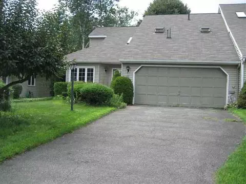 27 Constitution Dr, Glenmont, NY 12077 photo 1
