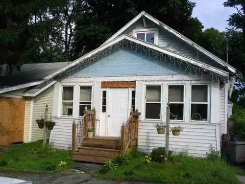2 Myrtle Ave, Schenectady, NY 12304 photo 1