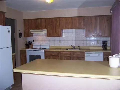 12 Concord Dr, Schenectady, NY 12309 photo 4