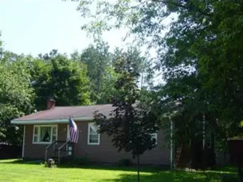 14 Beach Ave, Niverville, NY 12130 photo 1