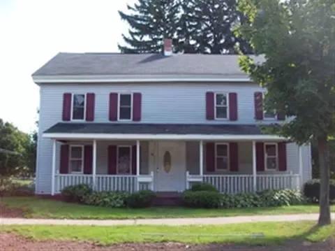 10 State St, Oneida, NY 13421 photo 1