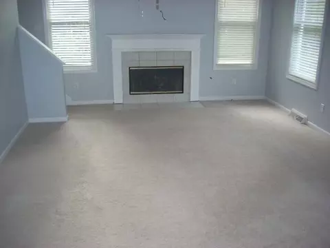 4 Bluestone Rdg, Halfmoon, NY 12065 photo 4