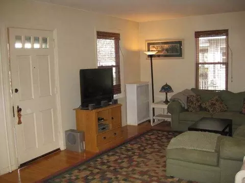 1152 Sumner Ave, Schenectady, NY 12309 photo 2
