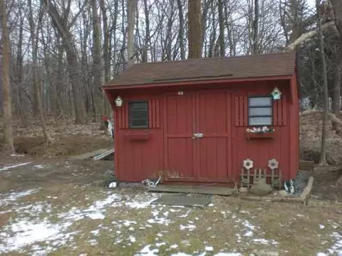 214 Marshall Ave, Schenectady, NY 12304 photo 3