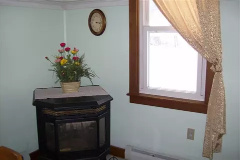 28 Third St, Corinth, NY 12822 photo 9