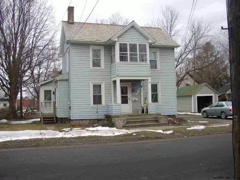 9 Beech St, Hudson Falls, NY 12839 photo 1