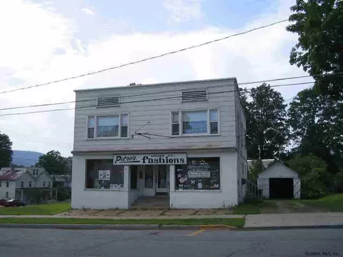 3 Oak St, Corinth, NY 12822 photo 1