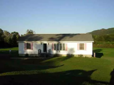 3 Tripp Rd, Argyle, NY 12809 photo 1