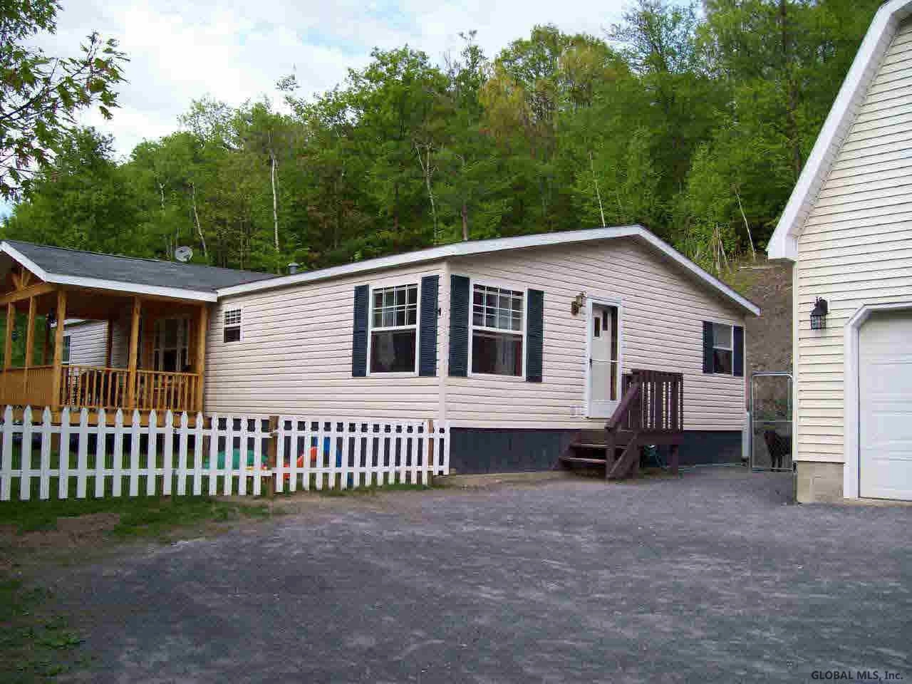 3092 Coach Rd, Argyle, NY 12809 photo 1