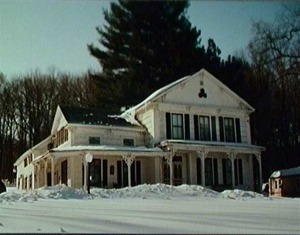 187 Maple Ave, Schenectady, NY 12302 photo 1