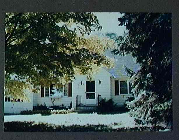 9 Lee Rd, Schenectady, NY 12302 photo 1