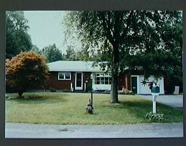 7 Linda Dr, Albany, NY 12205 photo 1