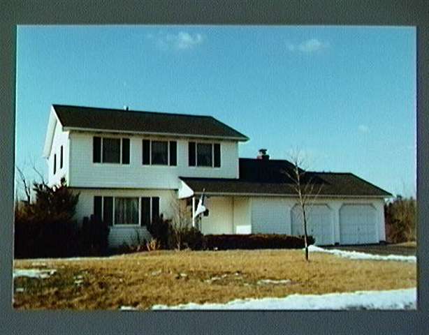 31 University St, Selkirk, NY 12158 photo 1