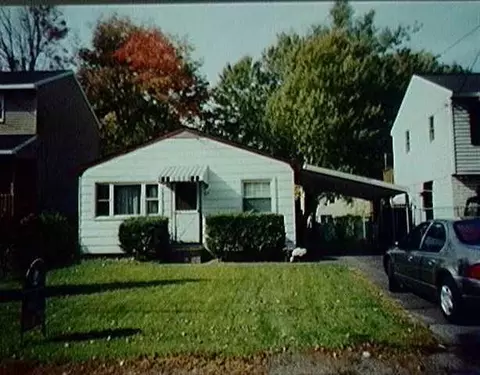 165 Gifford Rd, Schenectady, NY 12304 photo 1