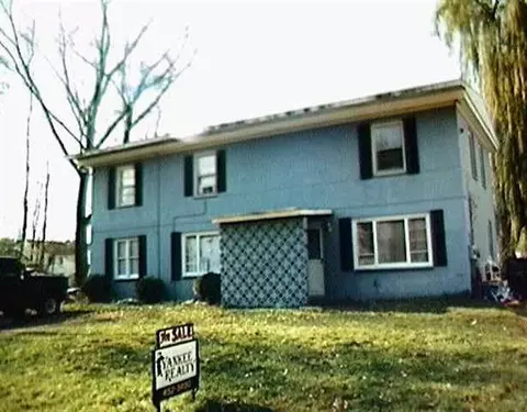 18 Jester Ct, Schenectady, NY 12304 photo 1