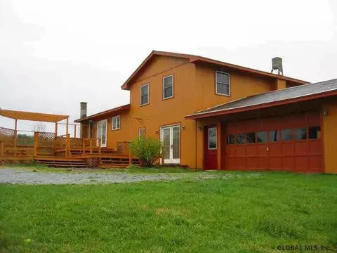 35 Fox Knoll Way, Granville, NY 12832 photo 2