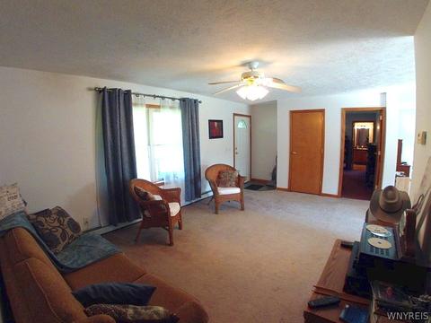 2403 Hosmer Rd, Hartland, NY 14008 photo 11