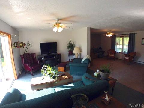 2403 Hosmer Rd, Hartland, NY 14008 photo 7