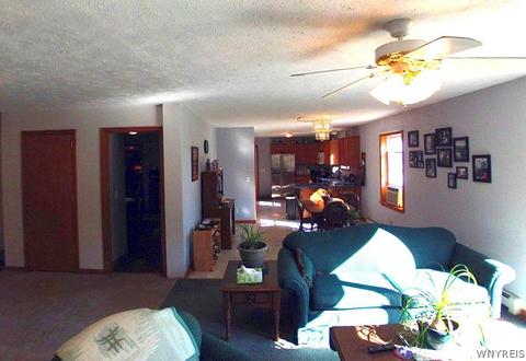 2403 Hosmer Rd, Hartland, NY 14008 photo 5