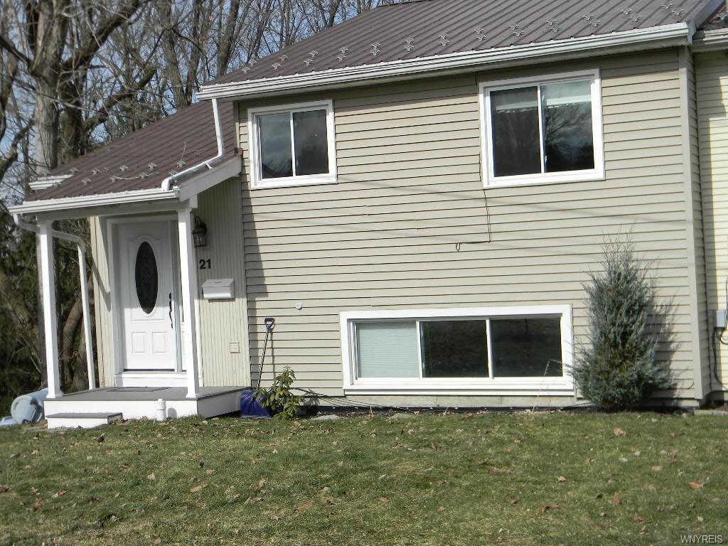 21 Mill St, Springville, NY 14141 photo 1