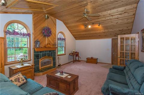 59 E Main St, Corfu, NY 14036 photo 2