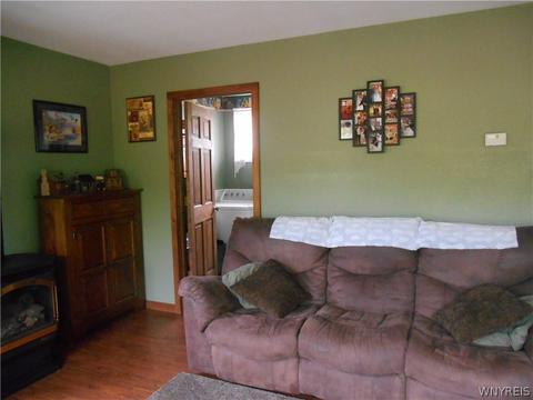 10620 Cagwin Rd, Delevan, NY 14042 photo 10