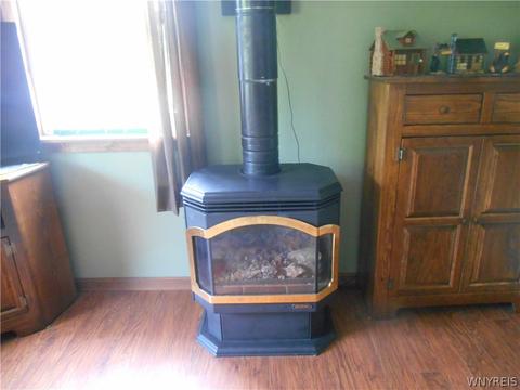 10620 Cagwin Rd, Delevan, NY 14042 photo 11