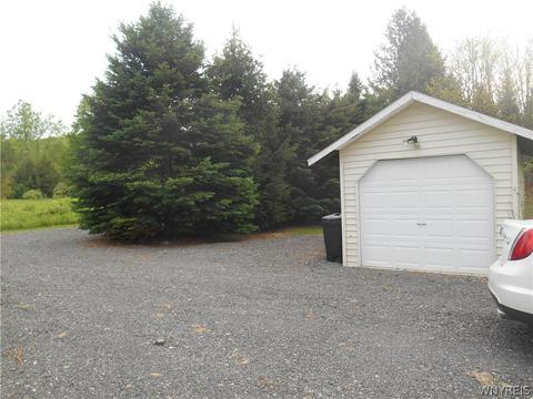 10620 Cagwin Rd, Delevan, NY 14042 photo 7