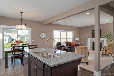 9 Tranquility Trl, Lancaster, NY 14086 photo 5