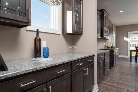 9 Tranquility Trl, Lancaster, NY 14086 photo 4