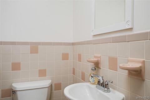 9198 Waterman Rd, Evans, NY 14006 photo 13