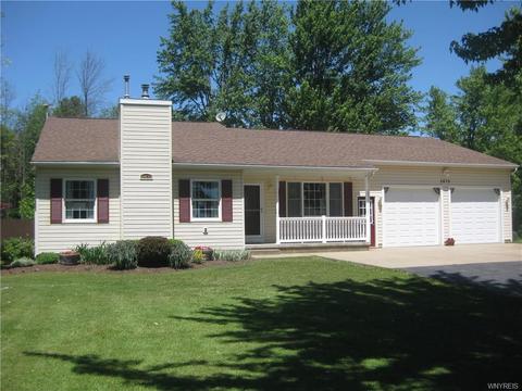 3675 Mapleton Rd, Sanborn, NY 14132 photo 1
