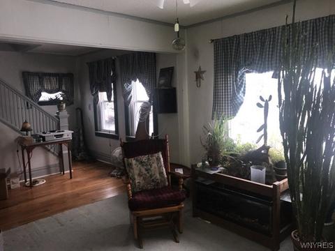 36 Maple St, Arcade, NY 14009 photo 4