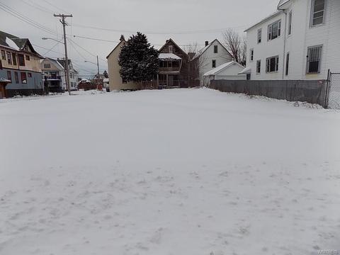 22 Rustic Pl, Buffalo, NY 14211 photo 1