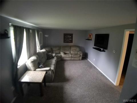 122 Marrano Dr, Depew, NY 14043 photo 9