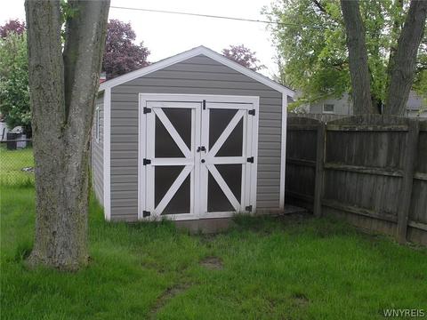 122 Marrano Dr, Depew, NY 14043 photo 32