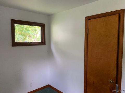 6467 Putnam Dr, Evans, NY 14047 photo 4
