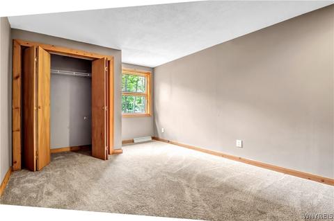 6875 Derby Rd, Evans, NY 14047 photo 23