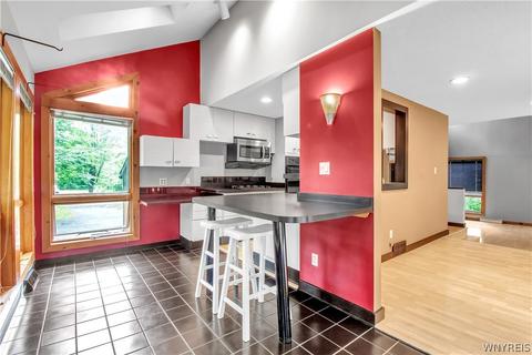 6875 Derby Rd, Evans, NY 14047 photo 16