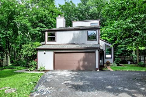 6875 Derby Rd, Evans, NY 14047 photo 2