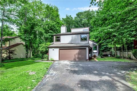 6875 Derby Rd, Evans, NY 14047 photo 3